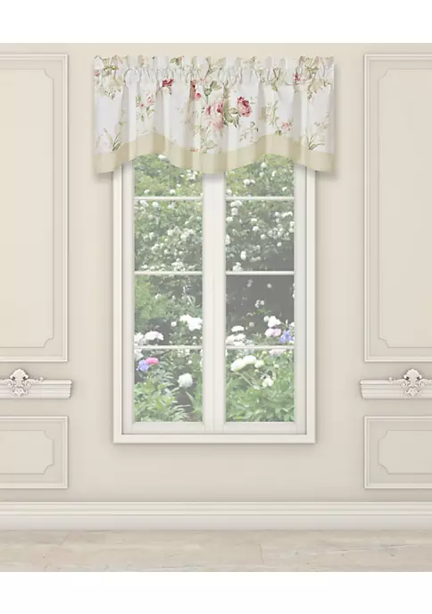 Piper & Wright Amalia - Quilt Window Scallop Valance 1 Piper & Wright Amalia - Quilt Window Scallop Valance